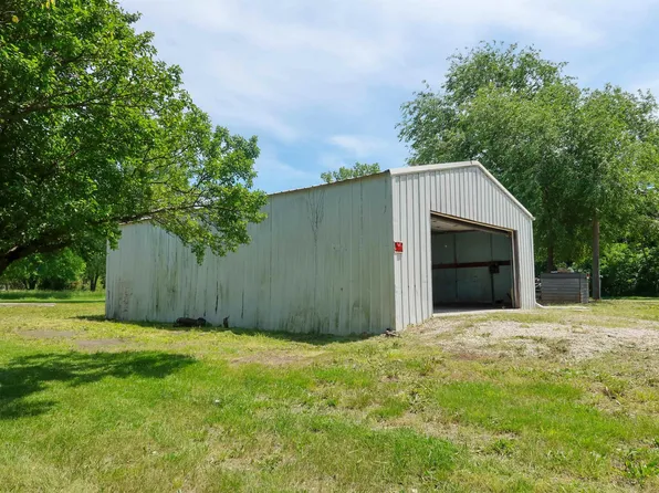 704 Commercial St, Neosho Rapids, KS 66864