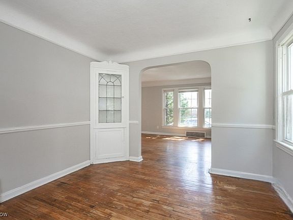 5th image of 5006 Albertly Ave