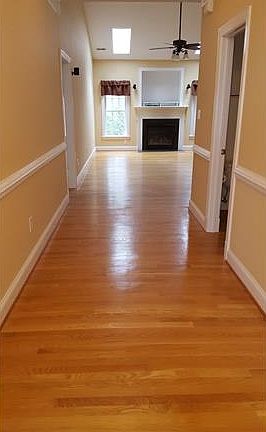 3rd image of 9394 Colvincrest Dr
