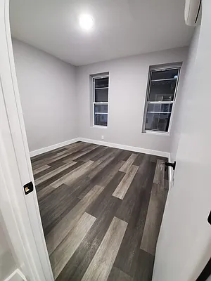 Rented by Aron Fried, LREB | media 31