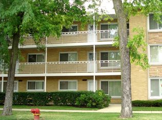 4903 N Harlem Ave #3, Chicago, IL 60656