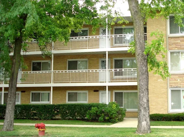 4903 N Harlem Ave #3, Chicago, IL 60656