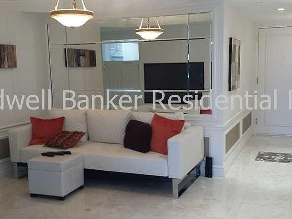 3rd image of 2939 Indian Creek Dr APT 203