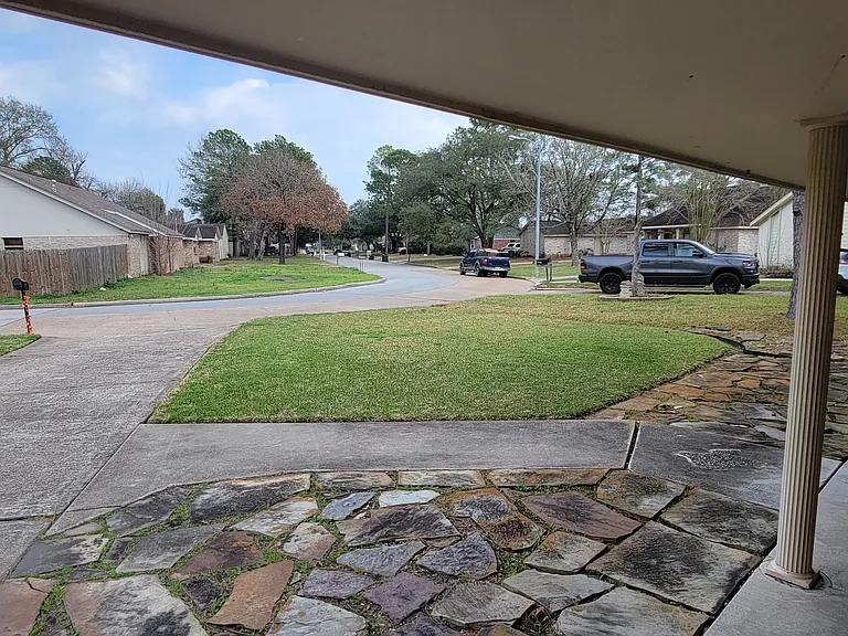 Cedarcliff Dr — Photo 40