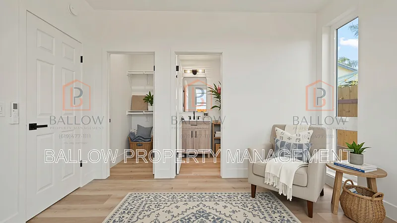 2 bed, 2.0 bath, 718 sqft, $2,850 — Photo 3