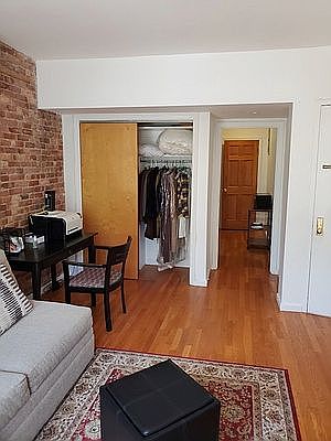 4th image of 325 3rd St #2C