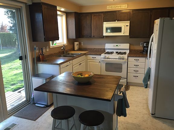 3rd image of 3305 W Imnaha Ave