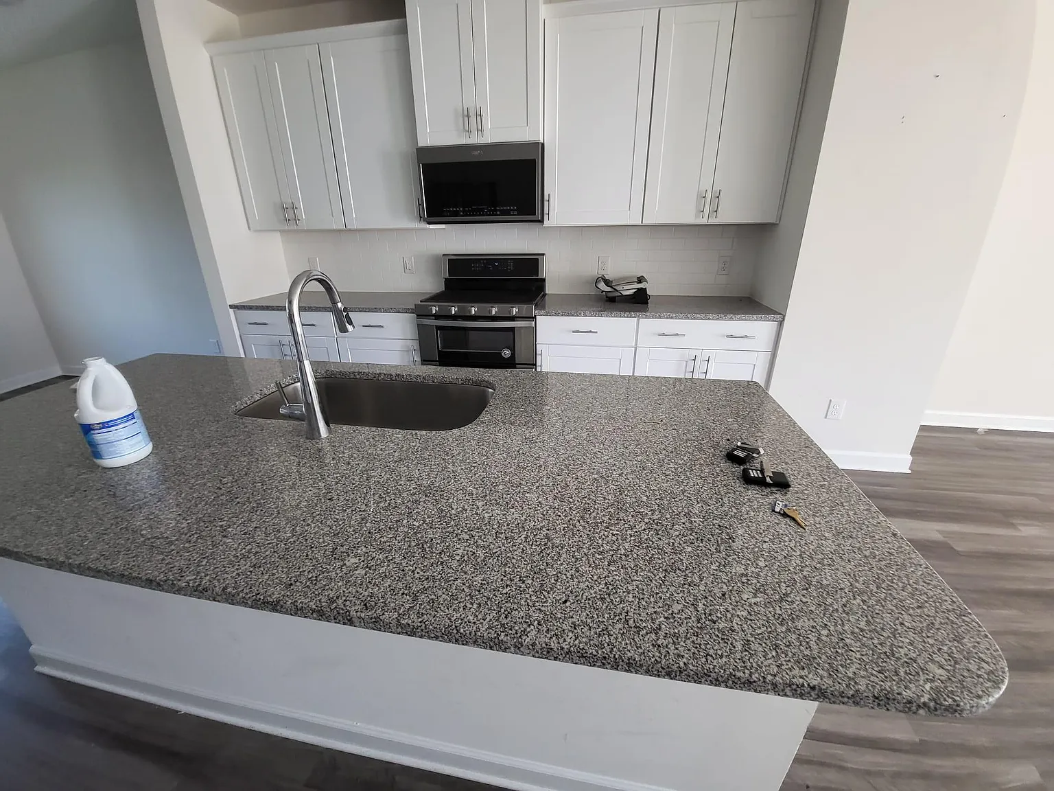 2421 Arbor Loop Dr — Photo 4