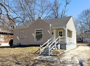 944 S New Ave, Springfield, MO 65806