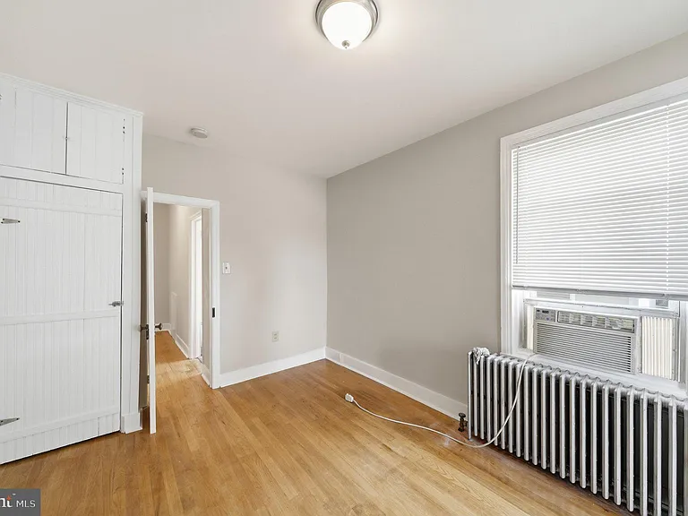 403 W South St #A — Photo 26