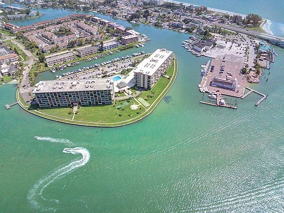 Paradise!! You will be on the fourth floor of the East Building with a full unobstructed waterview.