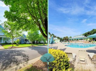17011 Hedgerow Park Rd, Charlotte, NC 28277