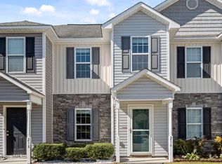 216 Glen Cannon Dr, Jacksonville, NC 28546