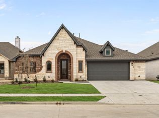 741 Hunter Trace Ln, Lavon, TX 75166