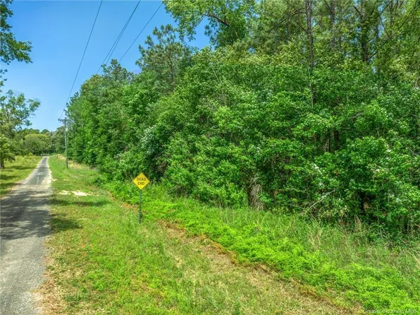 4 Old River Rd, Starks, LA 70661