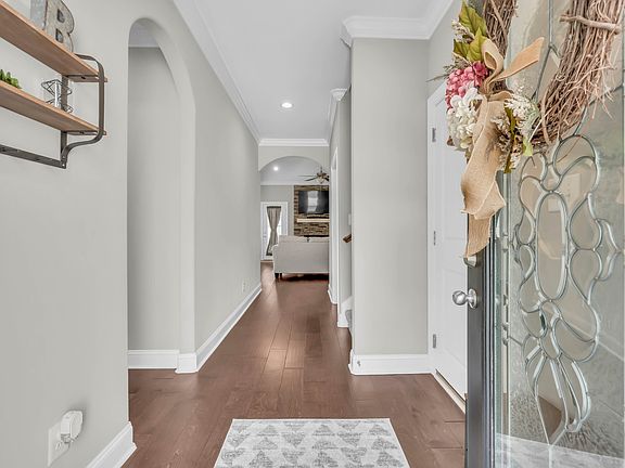 5th image of 232 Ledina Ct
