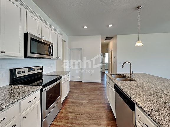4th image of 327 Pine Terrace Dr
