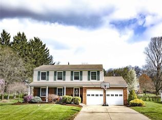 722 Shady Dr, Trafford, PA 15085