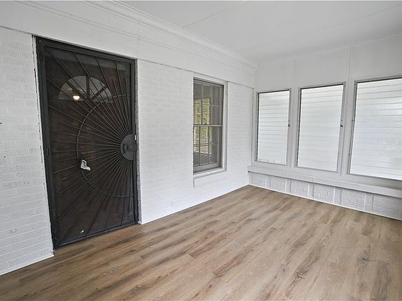 2nd image of 556 Holly St NW