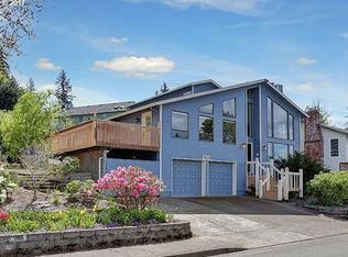 7415 SW Bayberry Dr, Beaverton, OR 97007