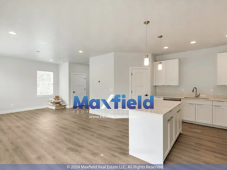 315 N Tidwell St — Photo 17