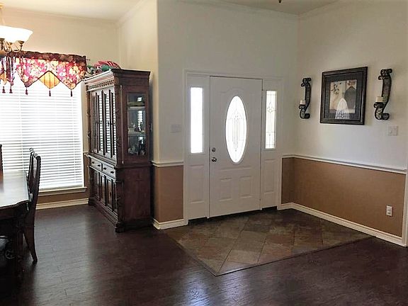 4th image of 103 River Oaks Blvd