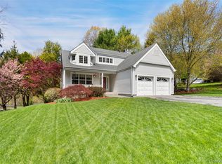 300 Rockwood Ct, Yorktown Heights, NY 10598