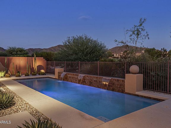 3rd image of 7130 E SADDLEBACK Street #14