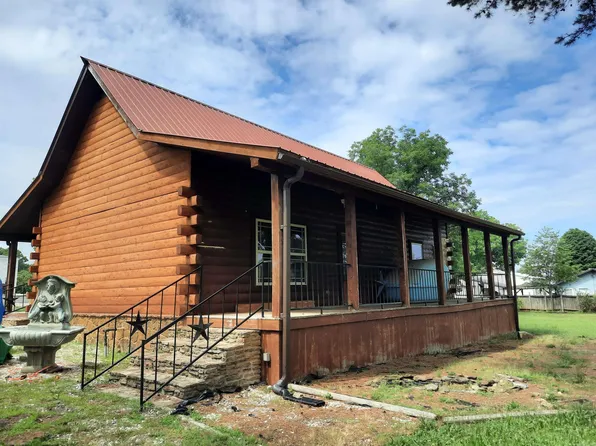 103 Tyler St, Melbourne, AR 72556