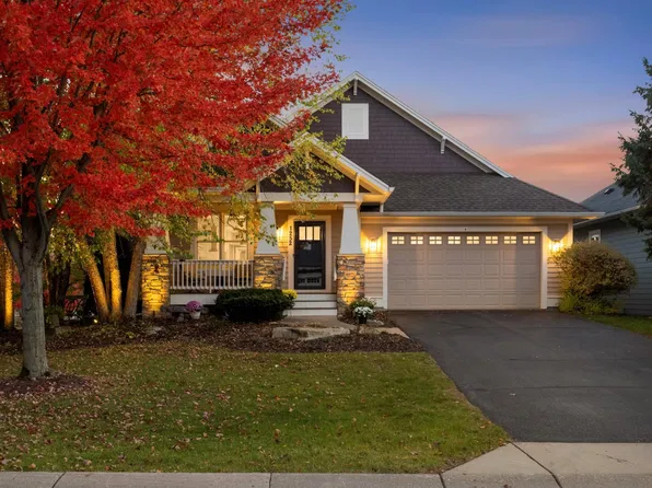 1252 Waters Path, Woodbury, MN 55129