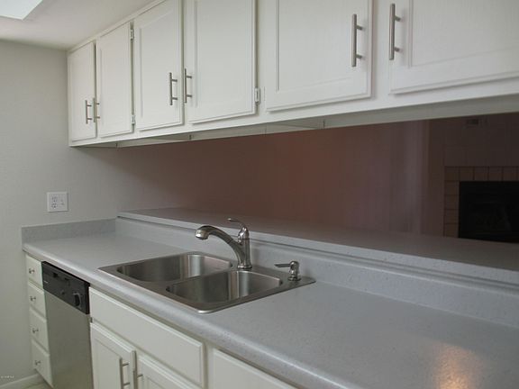 2nd image of 2515 N 52nd St APT 205