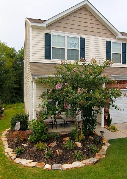 great landscaping!