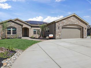 9455 E Jahant Rd, Acampo, CA 95220