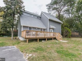 40 Essex Ave, Sicklerville, NJ 08081
