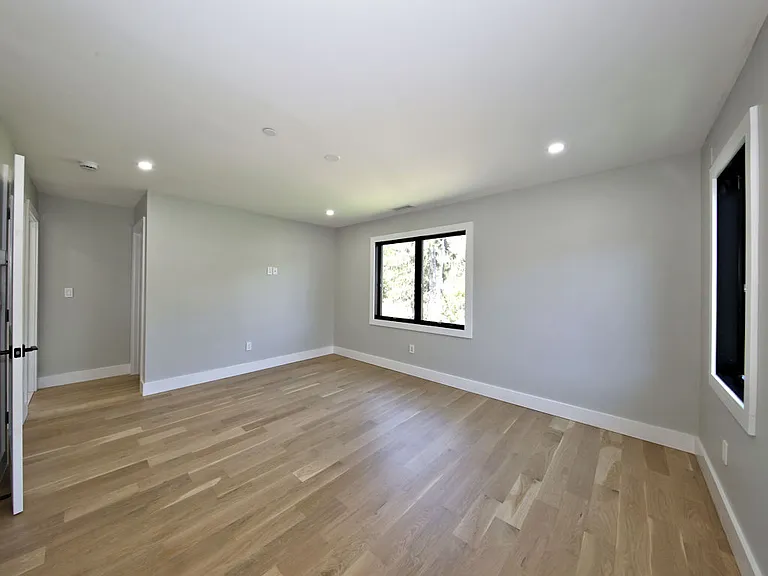 23 Hudson Ave #1 — Photo 9