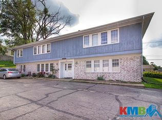 147 20th Ave SW APT 2, Cedar Rapids, IA 52404