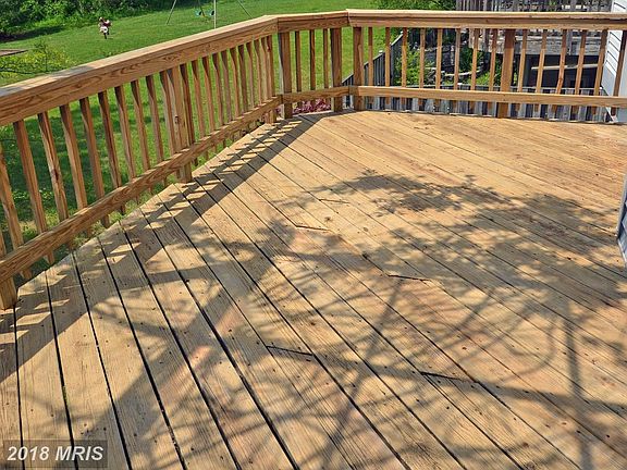 4th image of 5662 Thorndyke Ct