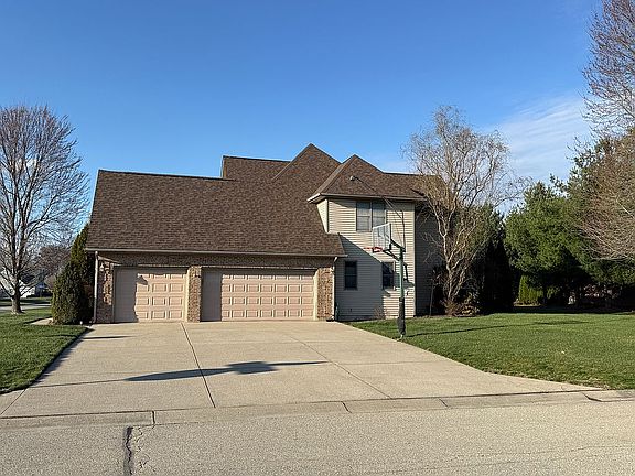2nd image of 350 Arlington Dr