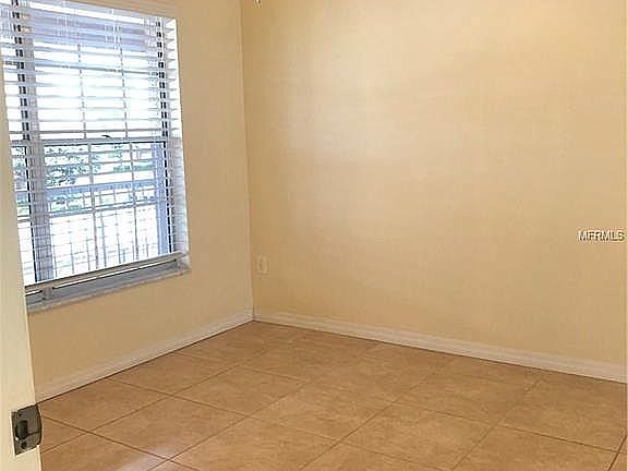 4th image of 4804 Sunnybrook Dr Unit 23