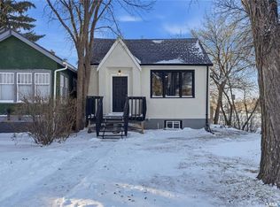 1300 Athol STREET, Regina, SK S4T 3C5