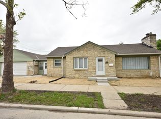8400 W Chambers St, Milwaukee, WI 53222