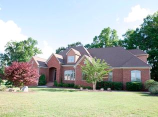 611 Mashie Dr, Summerfield, NC 27358