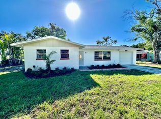 5212 Bowling Green Dr, Fort Pierce, FL 34951