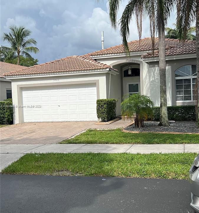 1st image of 5423 NW 109th Ct