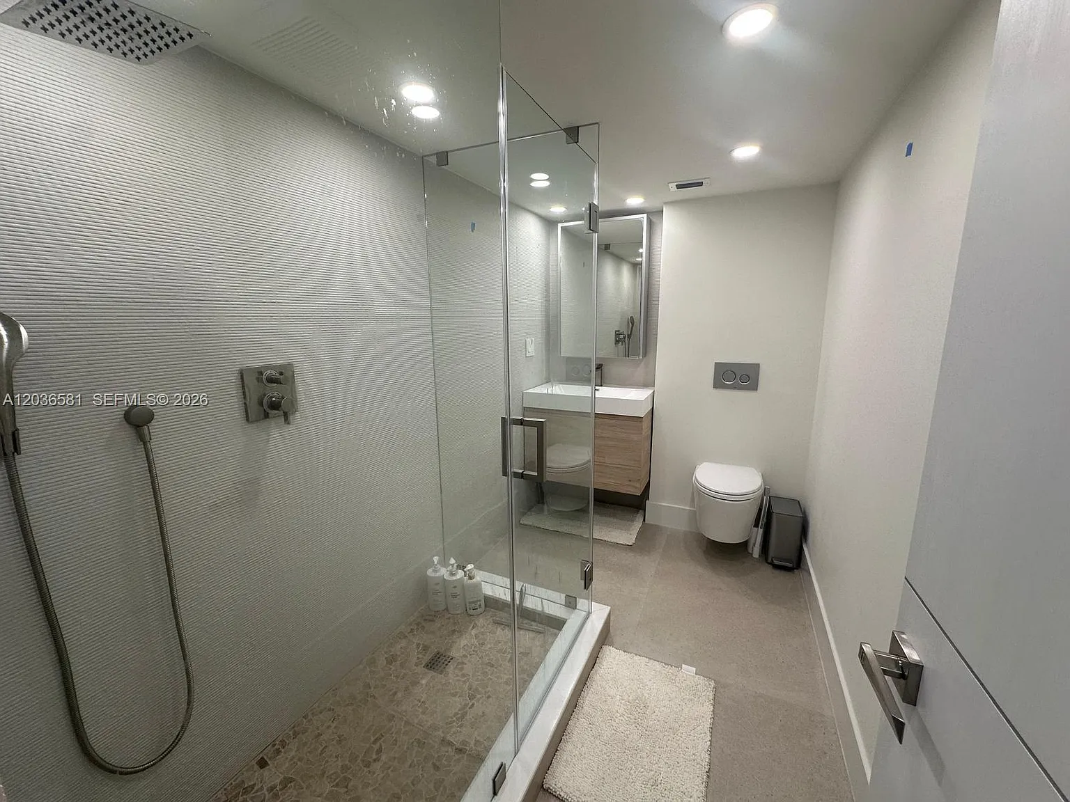Club Atlantis Condo — Photo 3