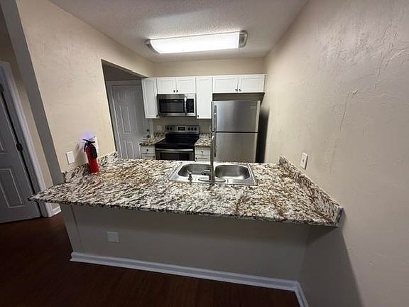 5th image of 797 Timberway Ct