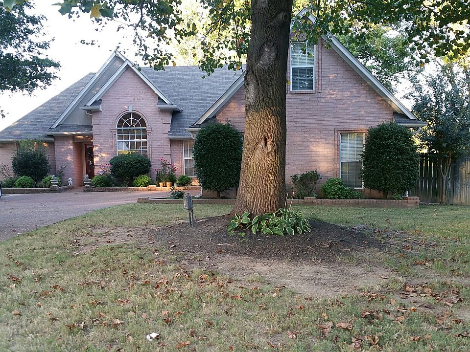 1st image of 9306 Plantation Lakes Dr