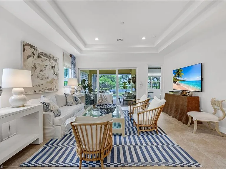 5878 Haiti Dr — Photo 4