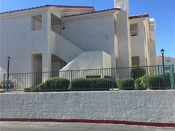 2nd image of 7810 Tenshaw Ave APT 101