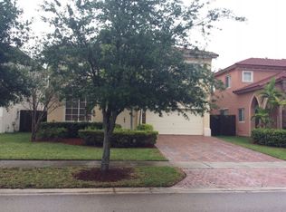 9437 SW 224th Ter, Cutler Bay, FL 33190